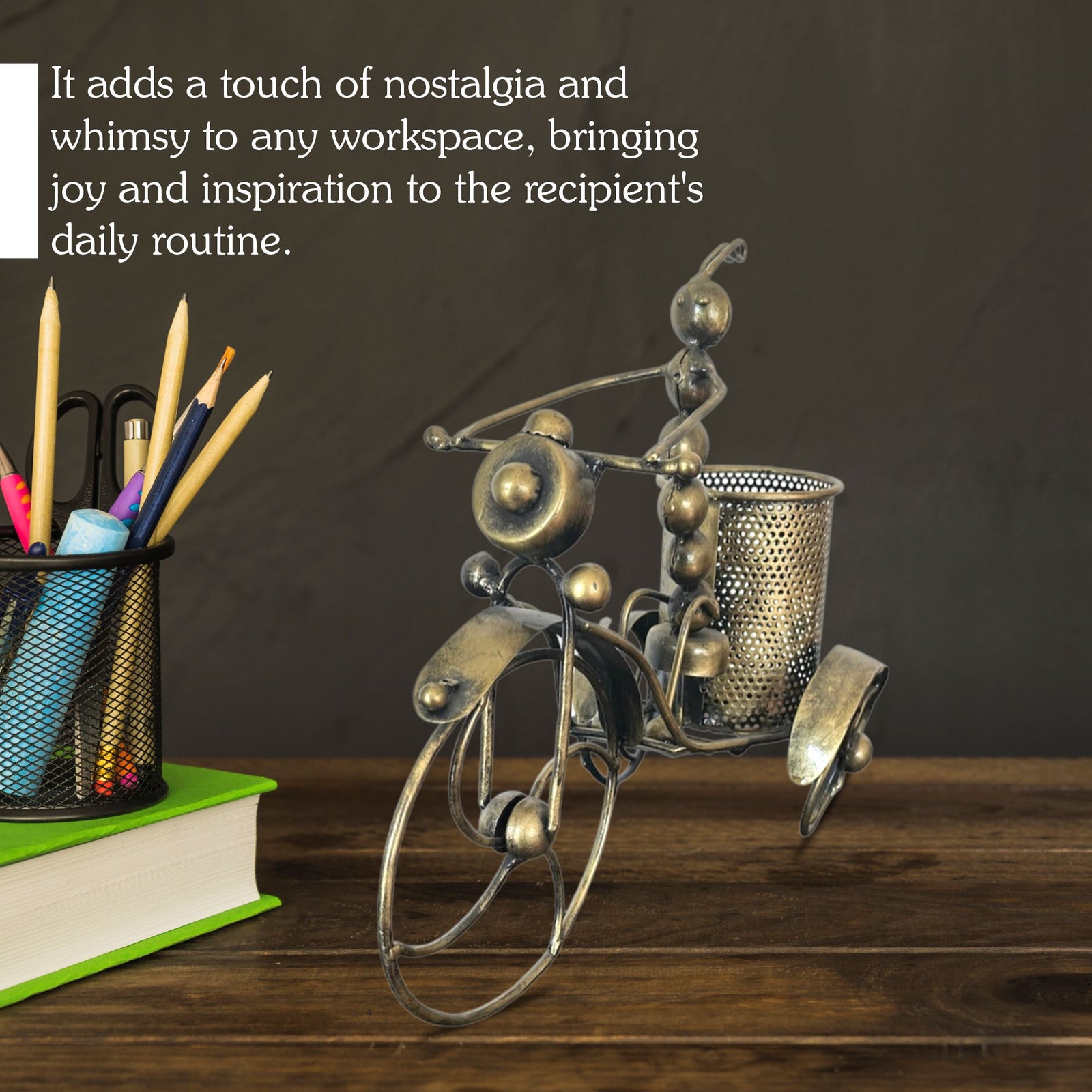 Vintage Handmade Ant Pen Stand Holder